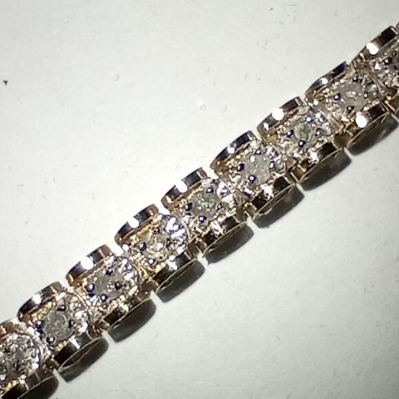 Elegant 10Kt Two-Tone Gold 2-Carat Diamond “Rolex” Style Eternity Bracelet - Picture 1 of 5